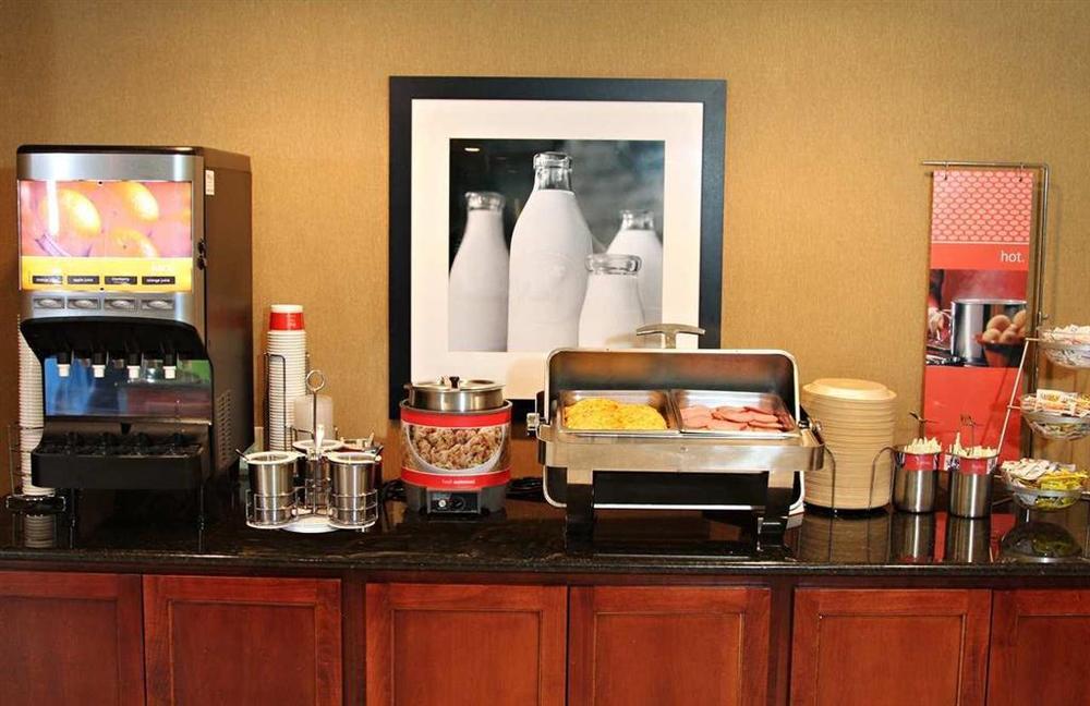 Hampton Inn & Suites Хопкинсвил Екстериор снимка