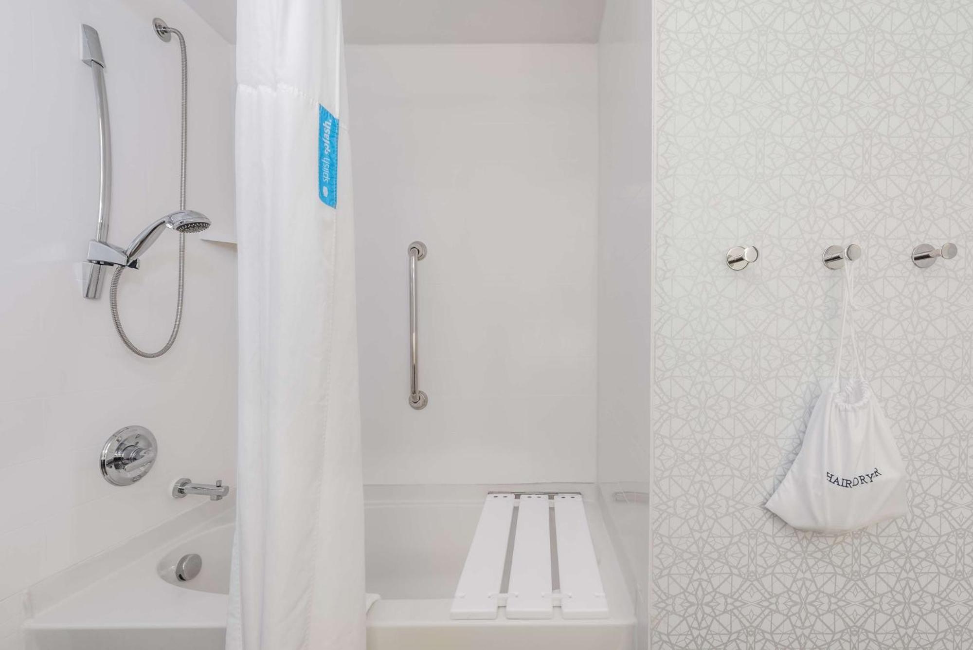 Hampton Inn & Suites Хопкинсвил Екстериор снимка