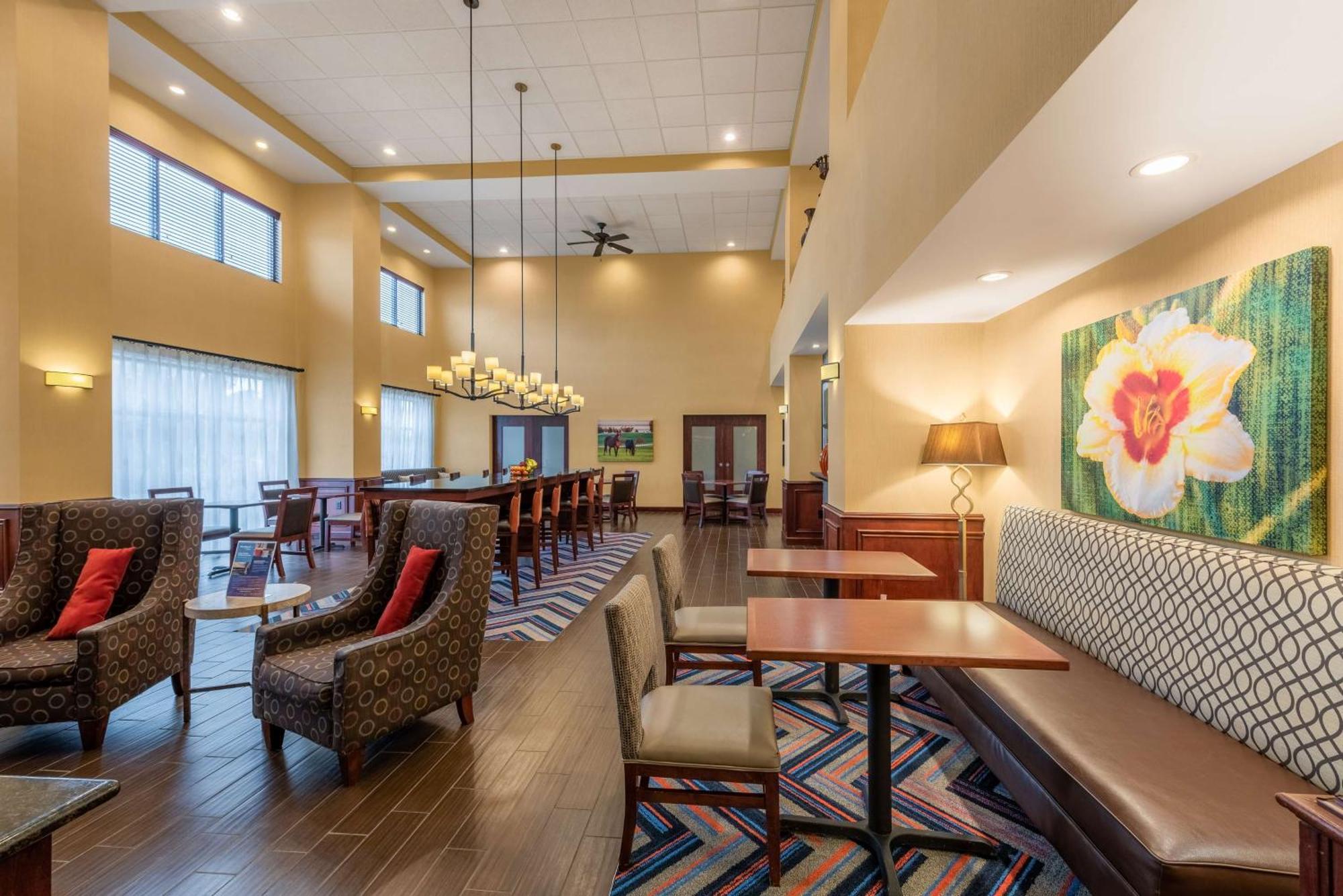 Hampton Inn & Suites Хопкинсвил Екстериор снимка