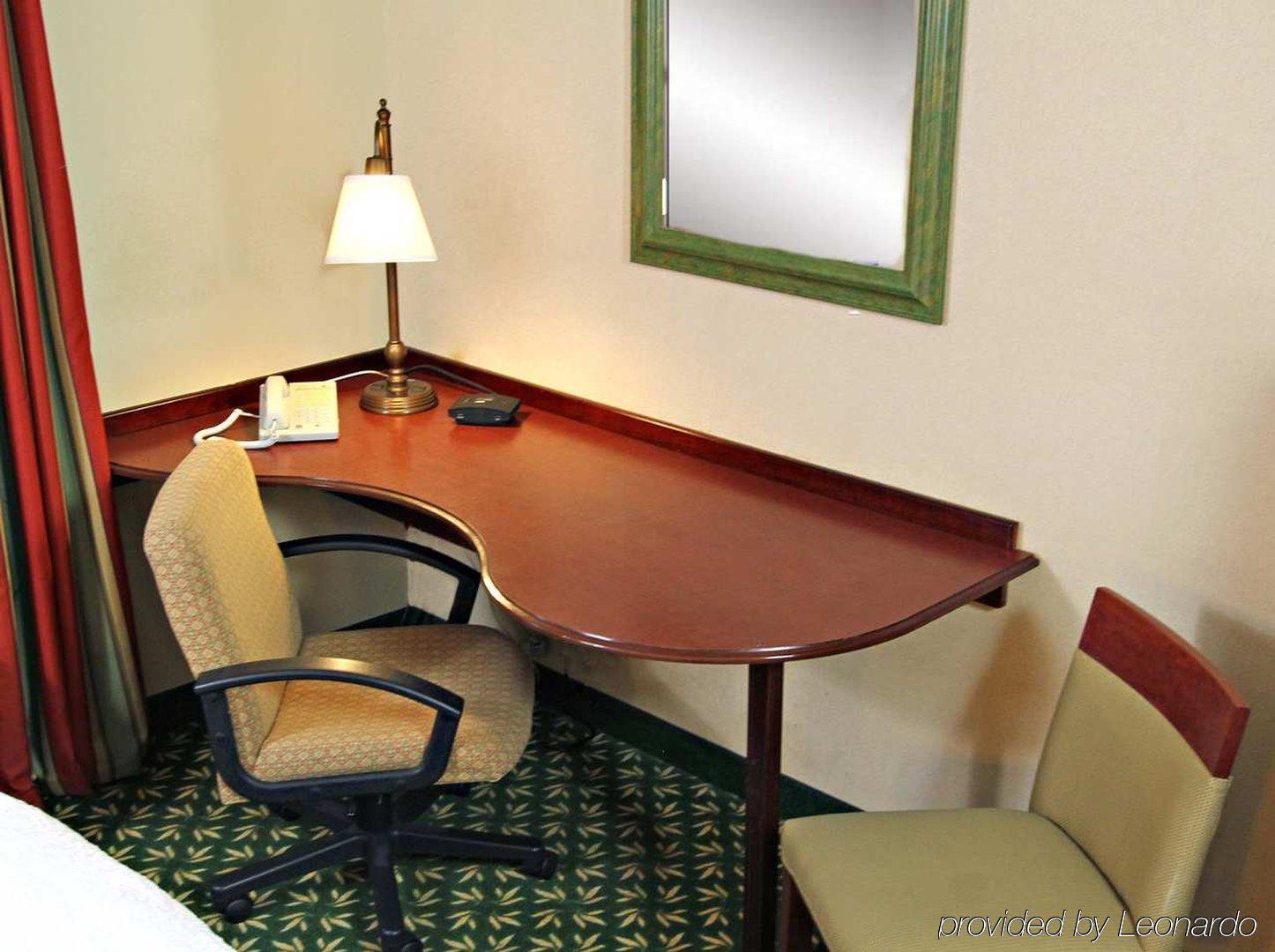 Hampton Inn & Suites Хопкинсвил Екстериор снимка